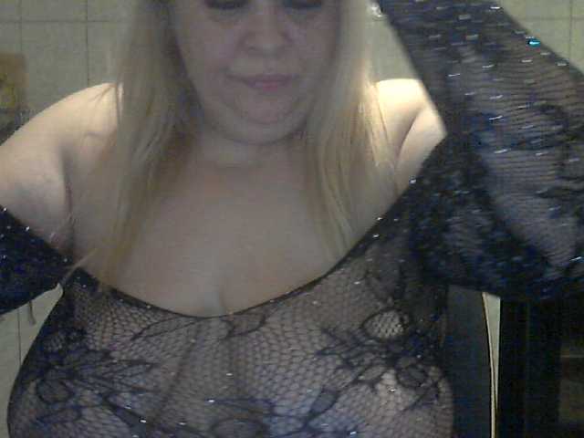 AriannaMilf's BongaCams show and profile