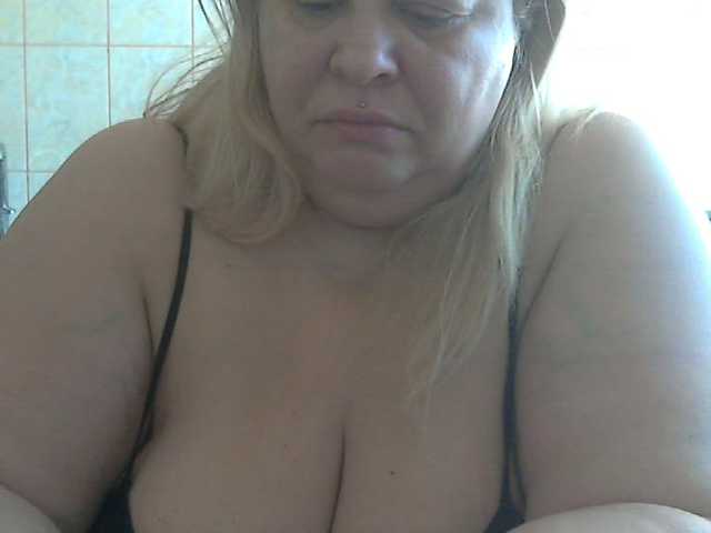  AriannaMilf chat room