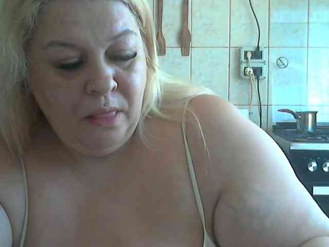 AriannaMilf webcam