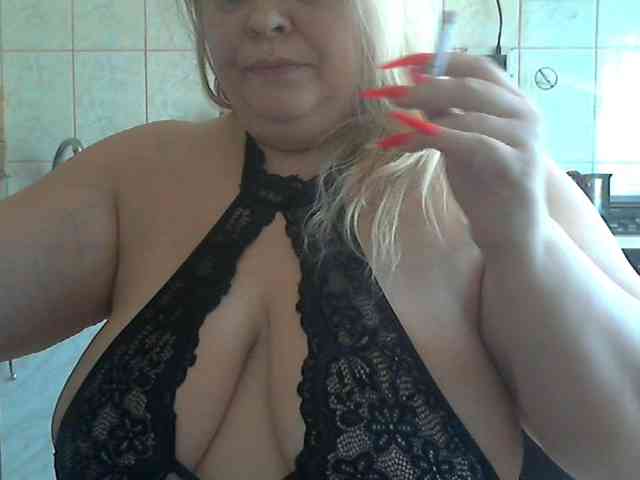 AriannaMilf webcam