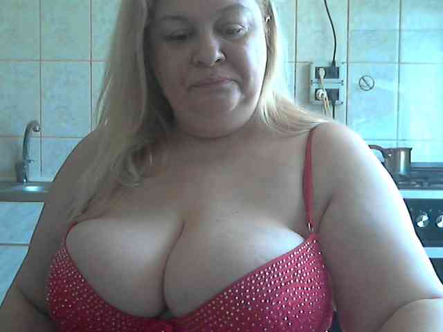 AriannaMilf webcam