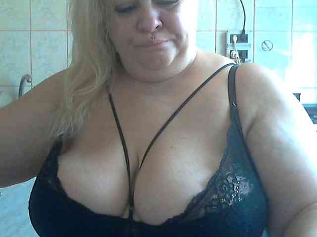 AriannaMilf webcam
