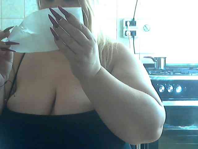 AriannaMilf webcam