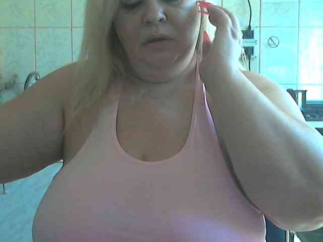 AriannaMilf webcam