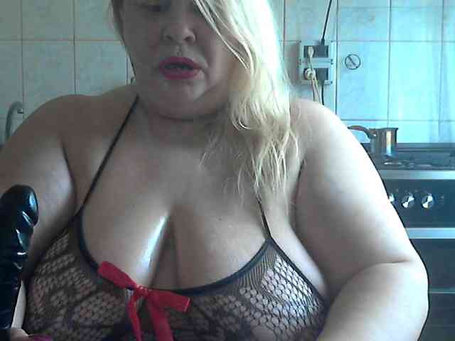 AriannaMilf webcam