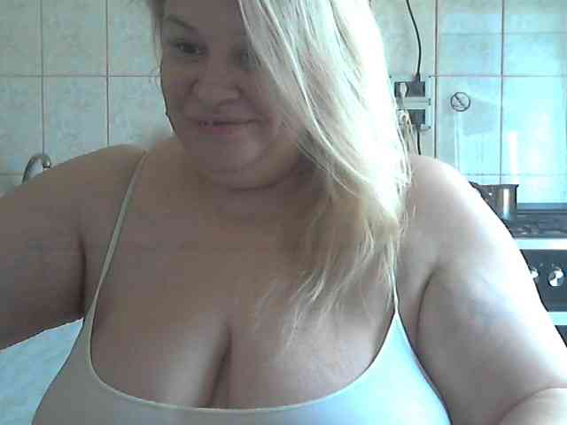 AriannaMilf webcam