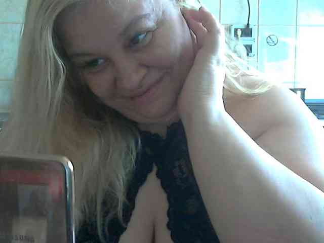AriannaMilf webcam