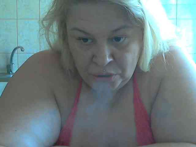 AriannaMilf webcam