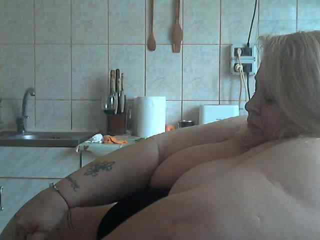 AriannaMilf webcam