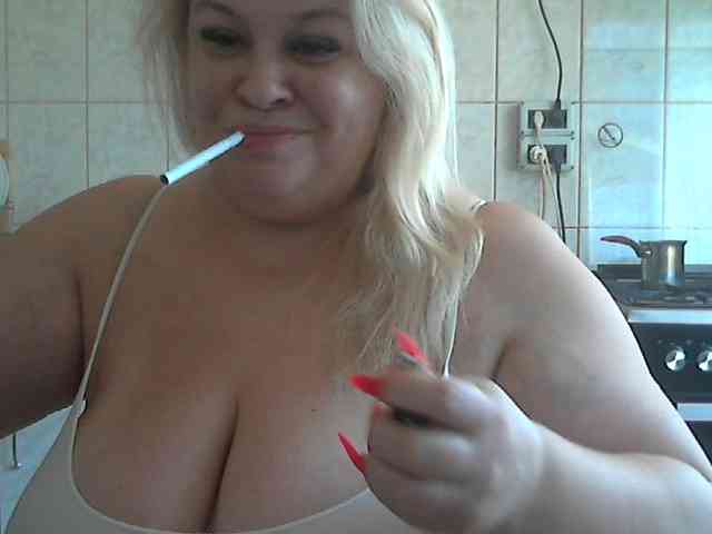 AriannaMilf webcam