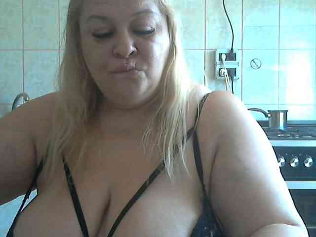AriannaMilf webcam