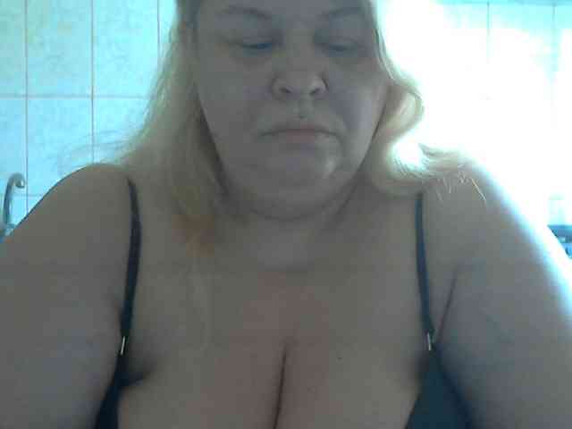 AriannaMilf webcam
