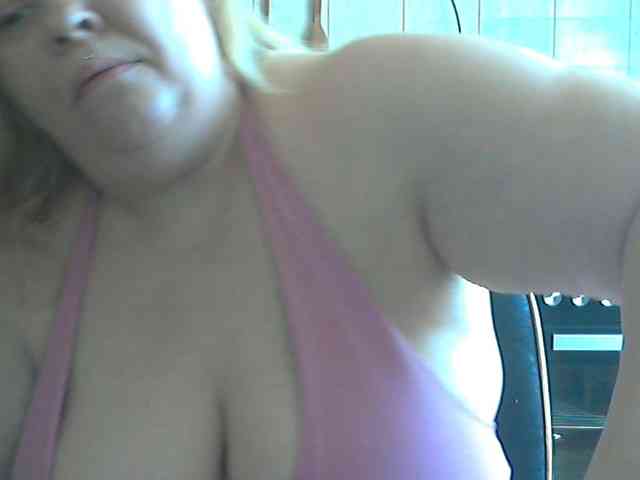 AriannaMilf webcam