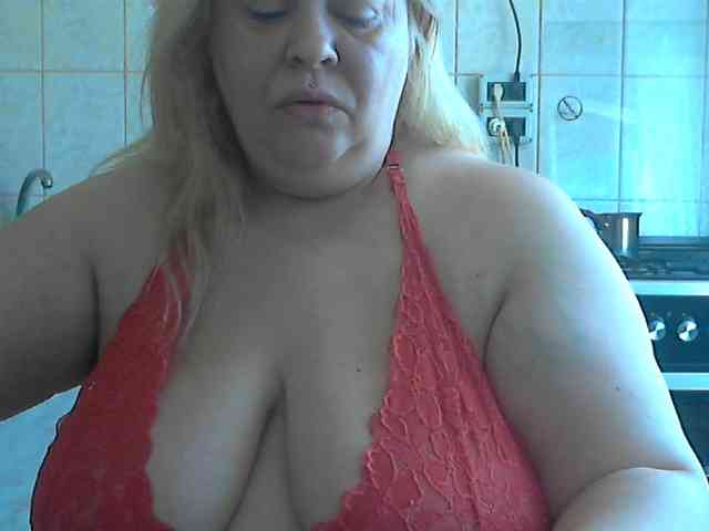 AriannaMilf webcam
