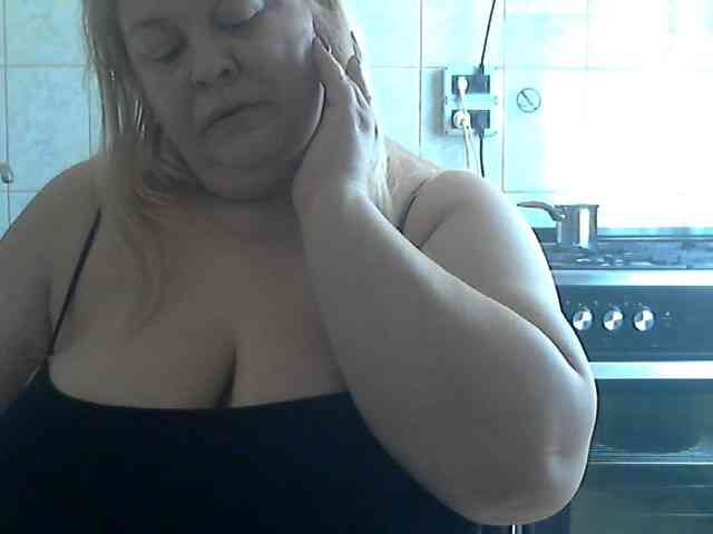 AriannaMilf webcam