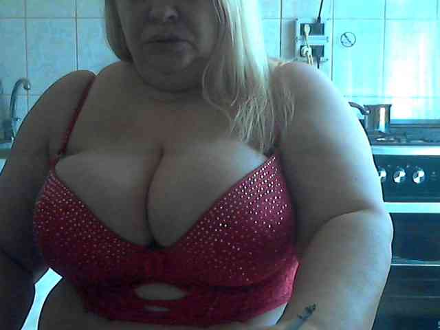 AriannaMilf webcam