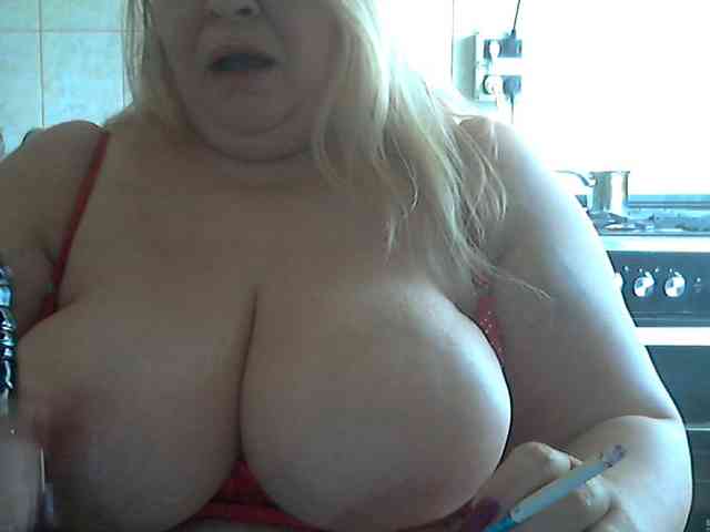 AriannaMilf webcam
