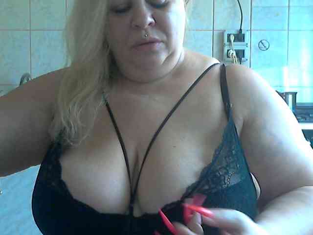 AriannaMilf webcam