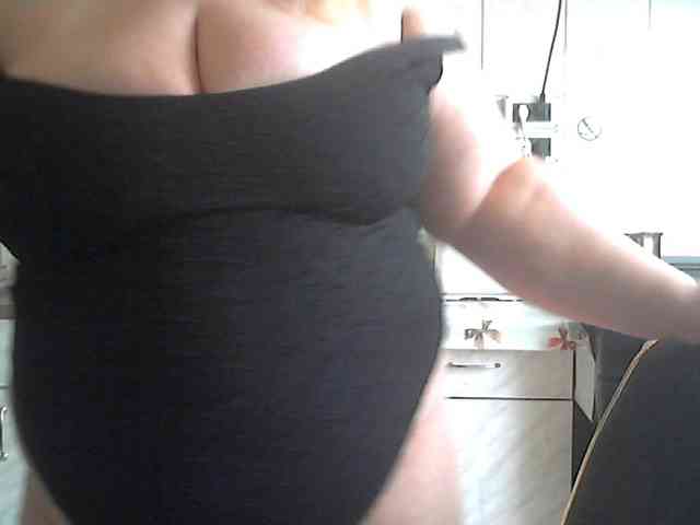 AriannaMilf webcam