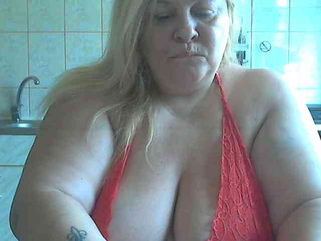 AriannaMilf webcam