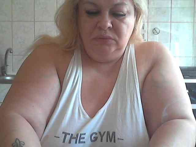 AriannaMilf webcam