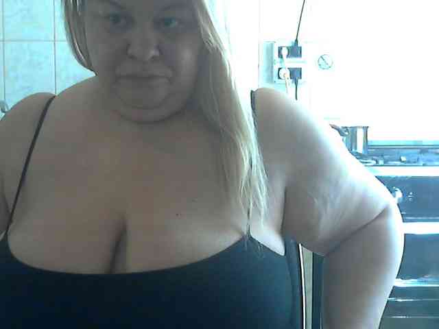 AriannaMilf webcam
