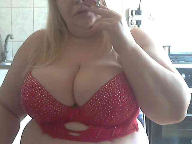 AriannaMilf webcam
