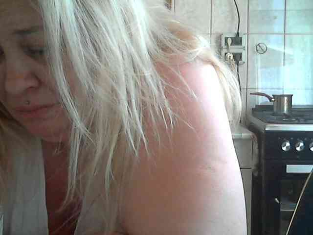 AriannaMilf webcam