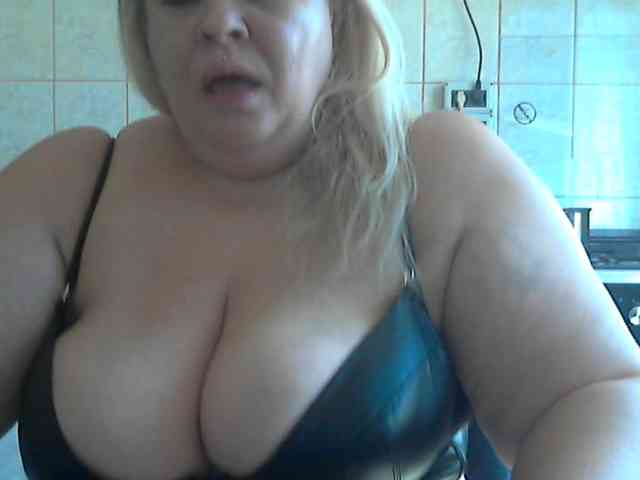 AriannaMilf webcam