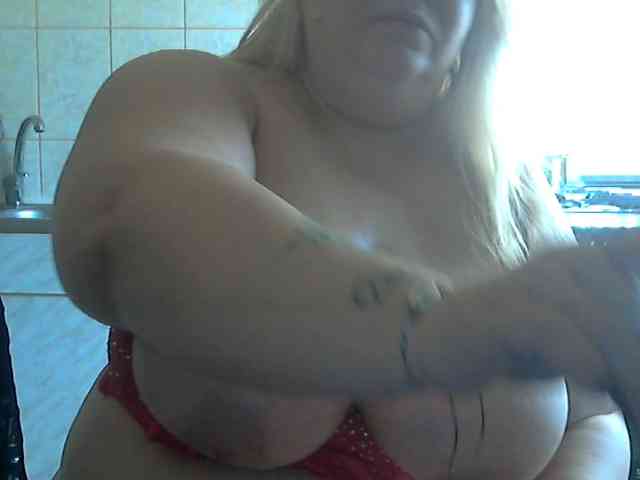 AriannaMilf webcam