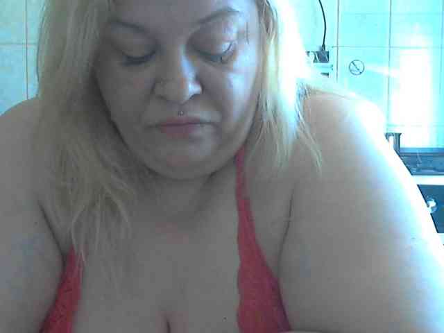 AriannaMilf webcam