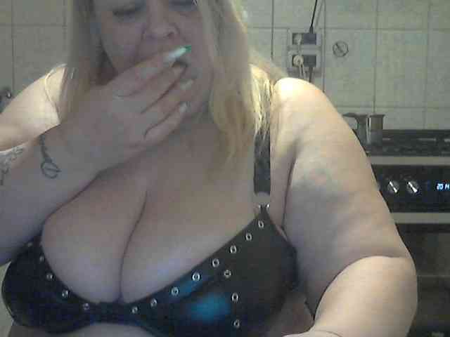 AriannaMilf AriannaMilf