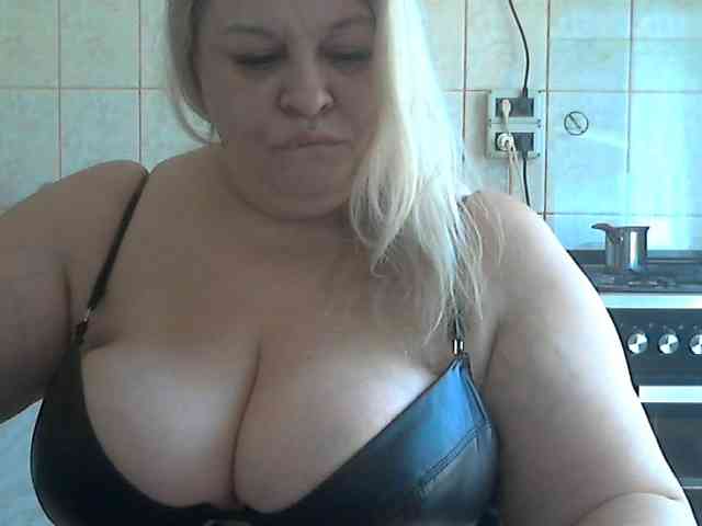 AriannaMilf webcam