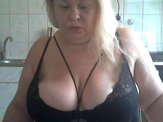 AriannaMilf webcam