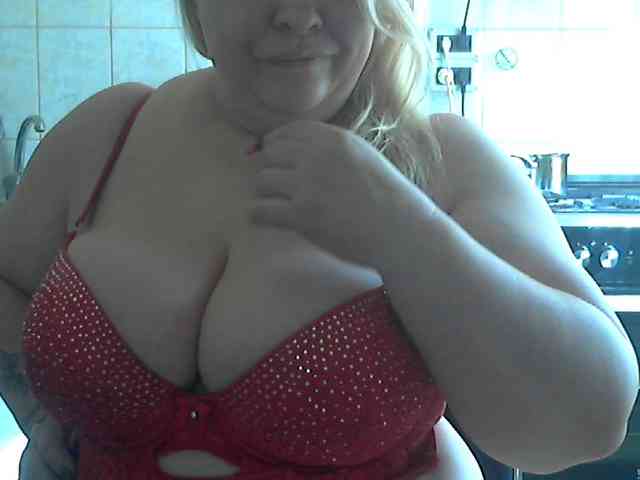 AriannaMilf webcam