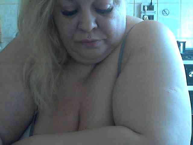 AriannaMilf webcam