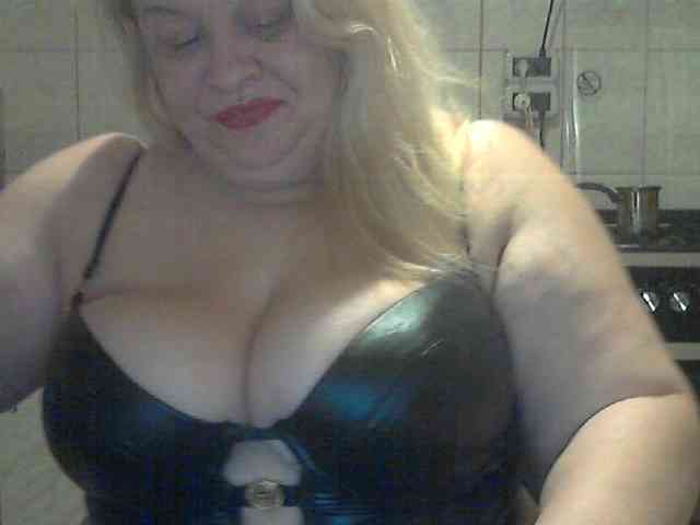 AriannaMilf webcam
