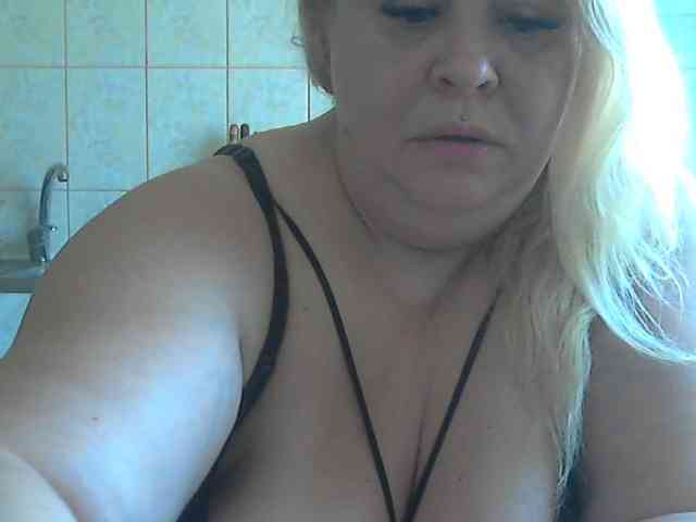 AriannaMilf webcam