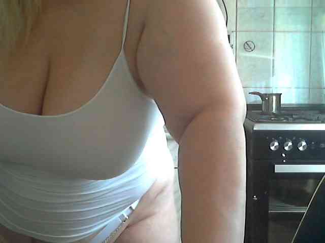AriannaMilf webcam