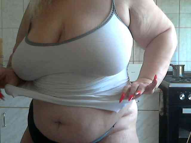 AriannaMilf webcam