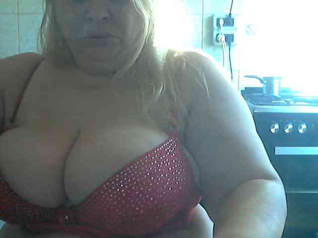 AriannaMilf webcam