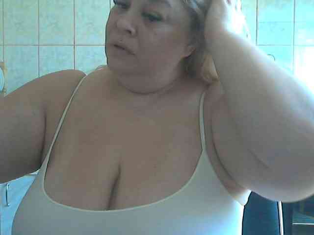 AriannaMilf webcam