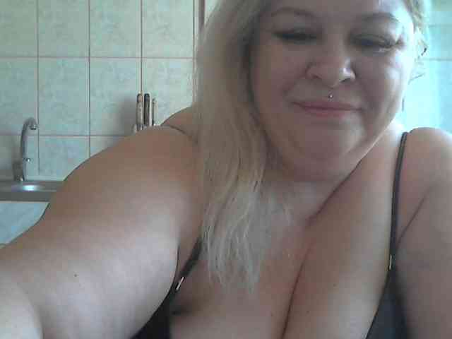 AriannaMilf webcam