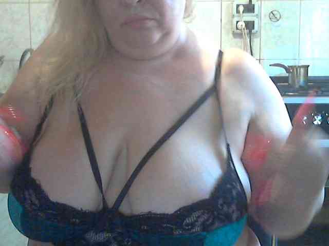 AriannaMilf webcam