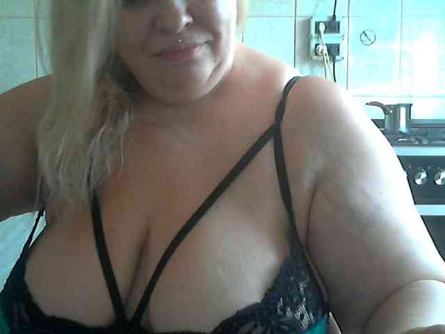 free chat now adult AriannaMilf