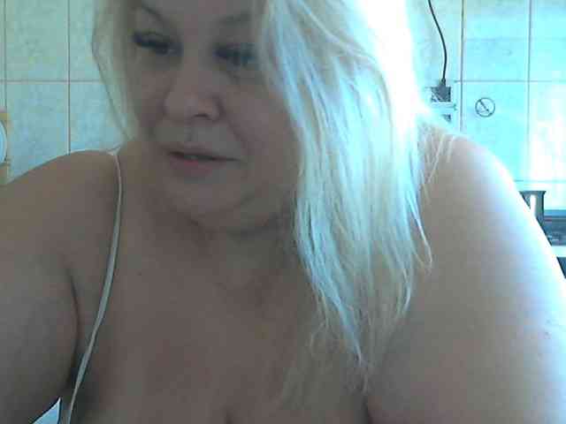 AriannaMilf webcam