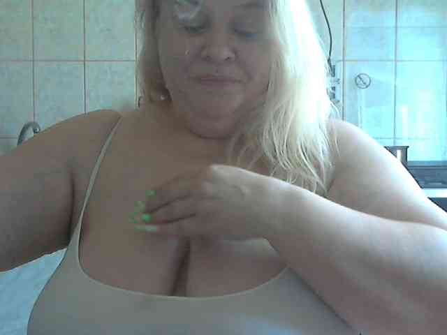 AriannaMilf webcam