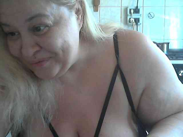 AriannaMilf webcam