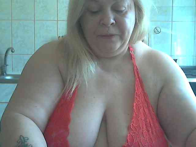 AriannaMilf webcam