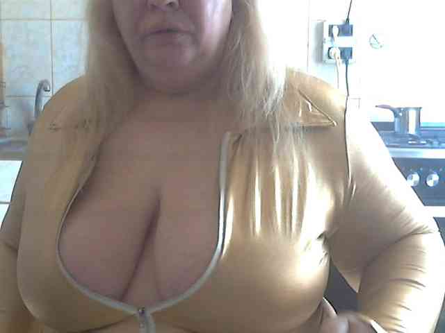 AriannaMilf webcam